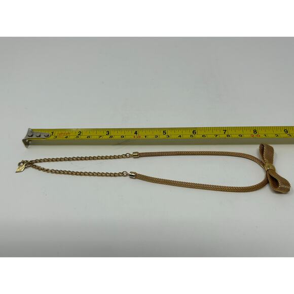 Vintage Sarah Cov Gold Tone Bow Tie Necklace - Picture 7 of 8